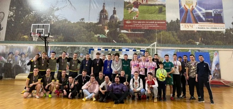 13 февраля в универсальном зале дворца спорта «Зарайск» состоялся заключительный тур открытого первенства г.о.​ Зарайск по мини-футболу.