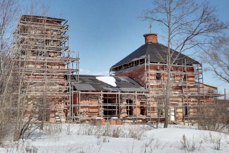 Завершена реставрация Духосошественской церкви в Моногарово
