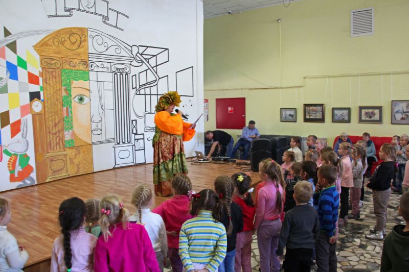 «Осенний урожай» - именно так называлась интерактивная программа для детей, которая прошла в Центре досуга «Победа» города Зарайска.


