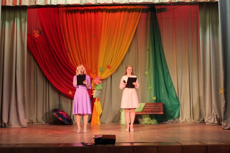 В Макеевском СДК прошел конкурс «Мадам Осень 2021».