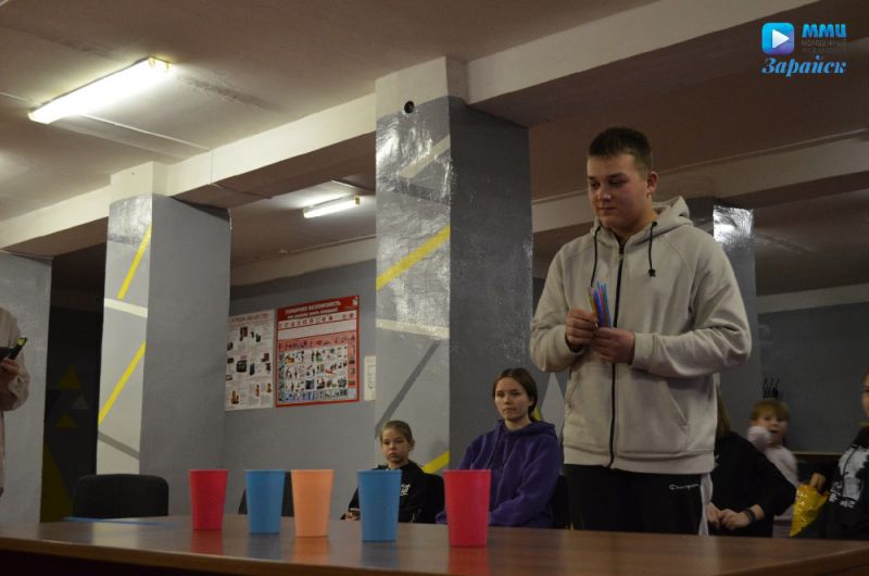 В Масловском сельском доме культуры для молодежи прошла развлекательная игра «Party games».