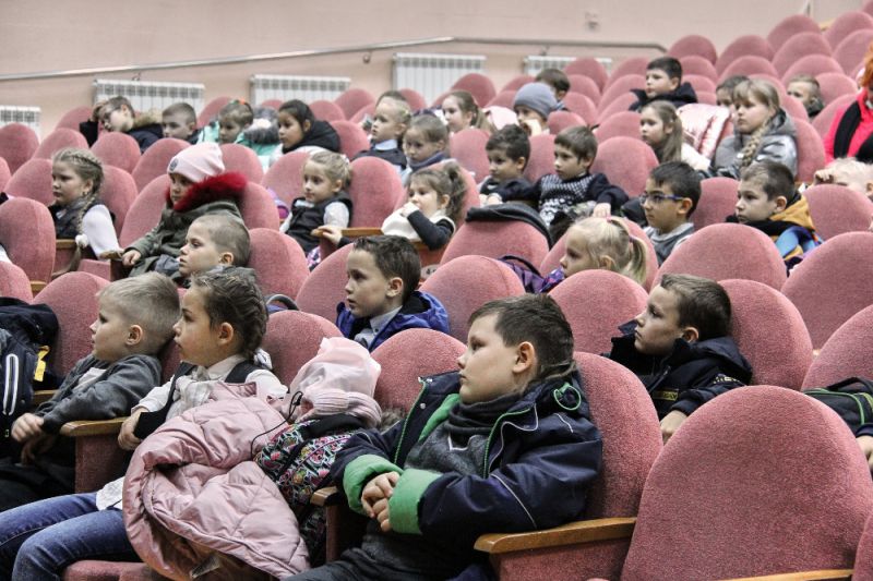 В Центре досуга «Победа» города Зарайска состоялась информационно – игровая программа для начальных классов «Хорошо здоровым быть».