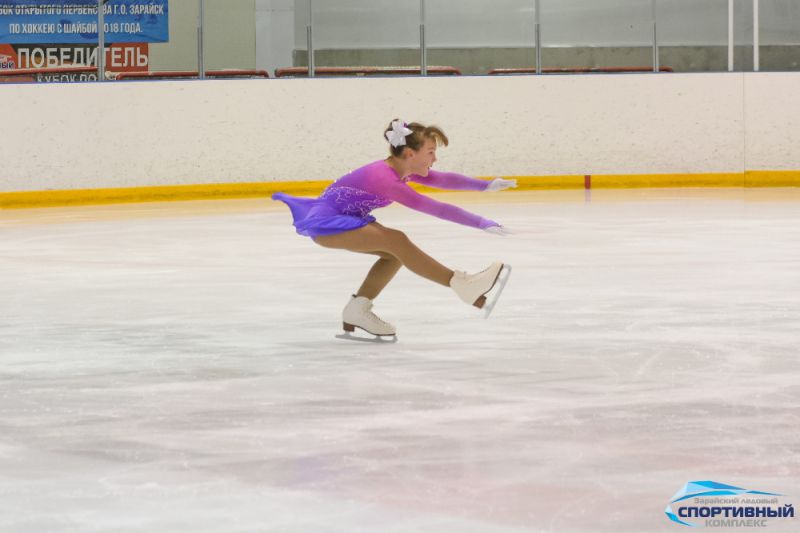 12 декабря в Зарайском ледовом спортивном комплексе прошли соревнования по фигурному катанию на коньках 