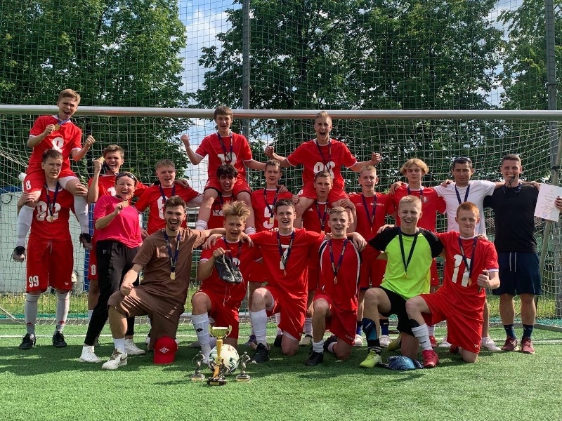 Команда из Зарайска стала победителем чемпионата студенческой футбольной лиги Подмосковья

